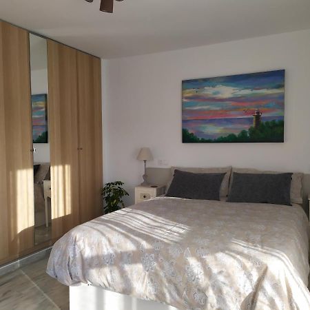 Playa Escollera Apartman Estepona Kültér fotó