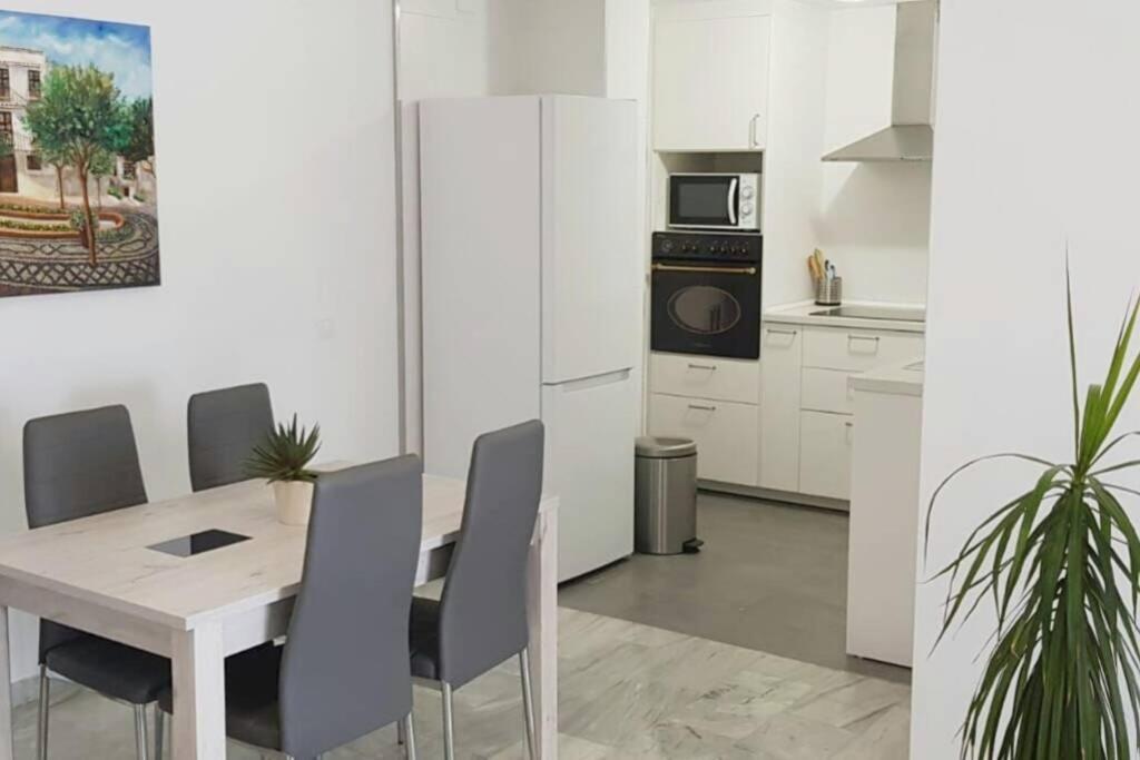 Playa Escollera Apartman Estepona Kültér fotó